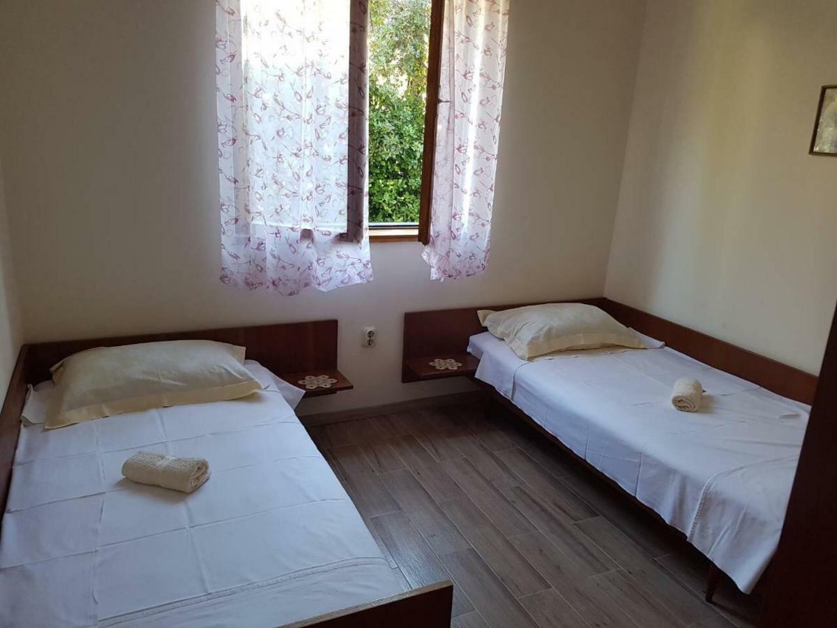 Seaside Apartments Τρογκίρ Εξωτερικό φωτογραφία